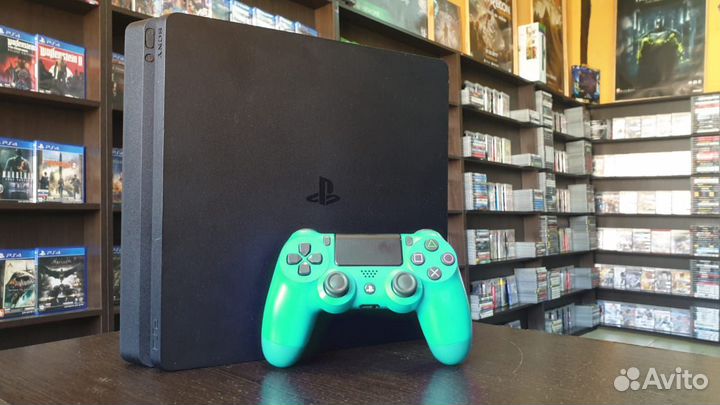 Игровая приставка ps4 slim 500