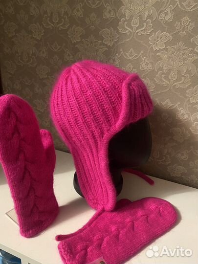 Комплект шапка и варежки