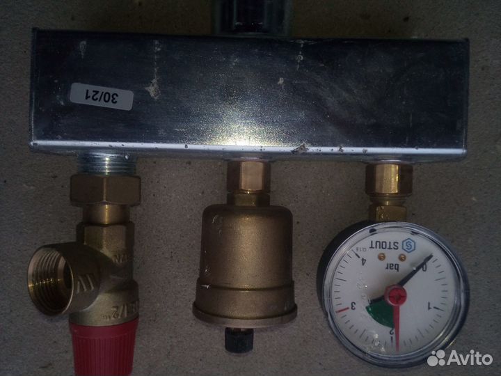 Stout SVS-0004-015025 группа безопасности котла (д