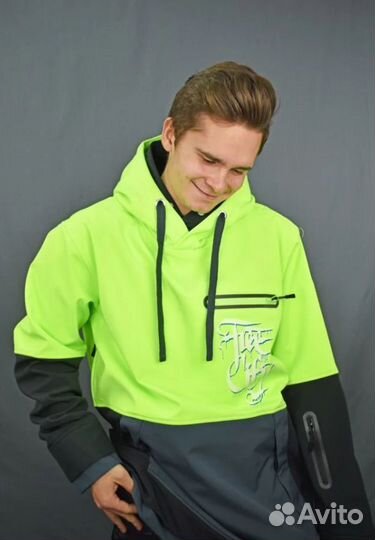 Горнолыжная куртка