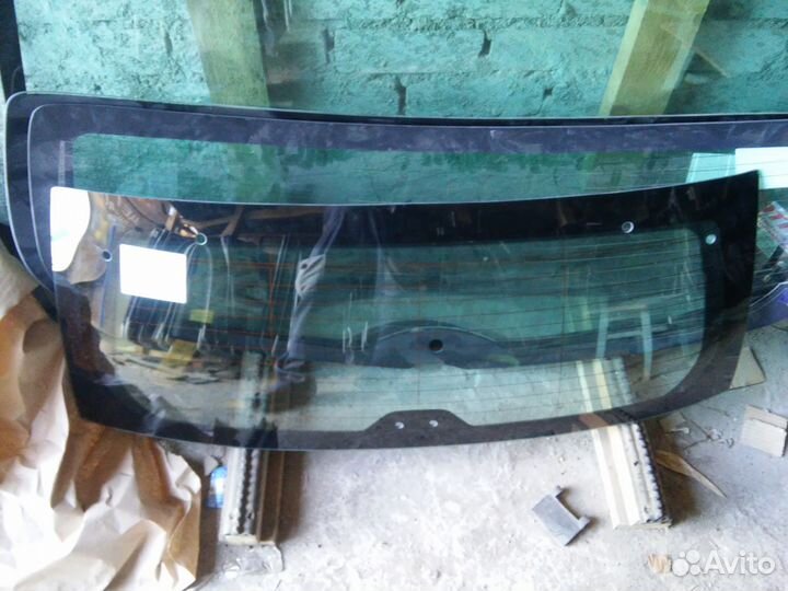 Стекло заднее Шевроле Каптива