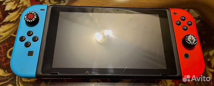 Продам Nintendo Switch первой ревизии