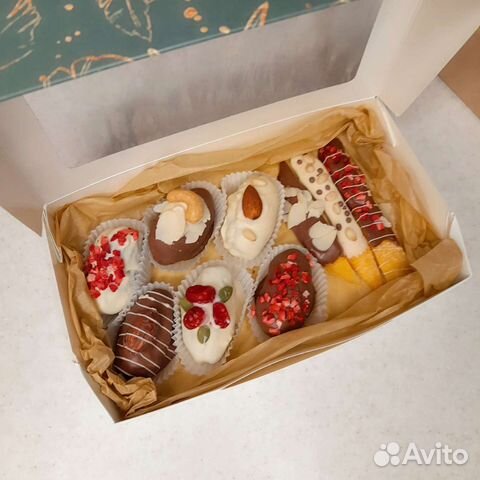 Финики в шоколаде