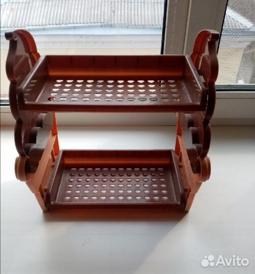 Полка пластиковая