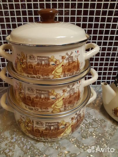 Набор кастрюль новый