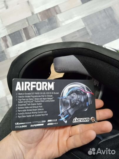 Мотошлем Icon airform Manik'r