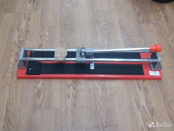 Ч) Плиткорез