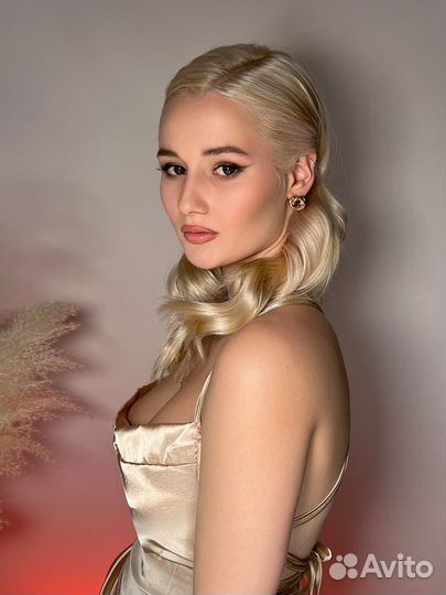 Макияж и прическа в студии и с выездом