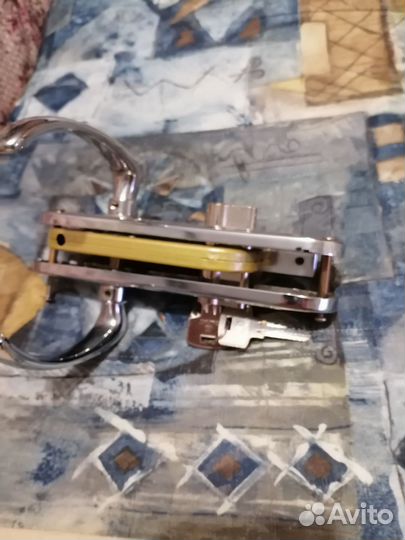 Врезной замок