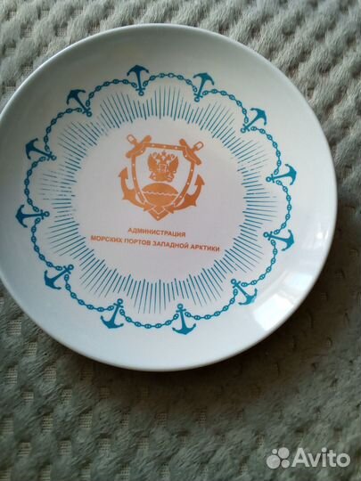 Коллекционное панно-тарелка