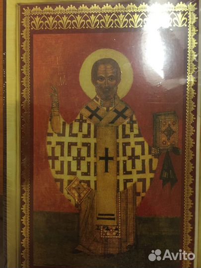 Николай Чудотворец Книга и икона из дерева