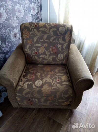 Диван и 1 кресло бу
