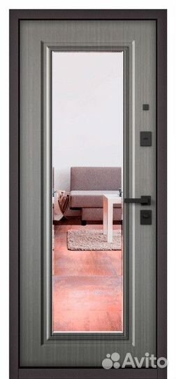 Дверь входная металлическая в квартиру