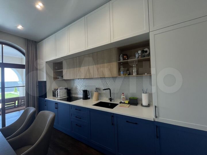 Дом 175 м² на участке 6 сот.