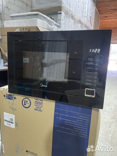 Новая Встраиваемая Микроволновая печь Midea