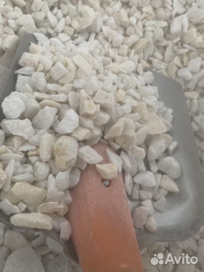 Щебень мраморный белый 10 20