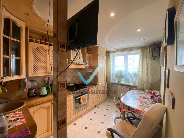 3-к. квартира, 64 м², 1/9 эт.