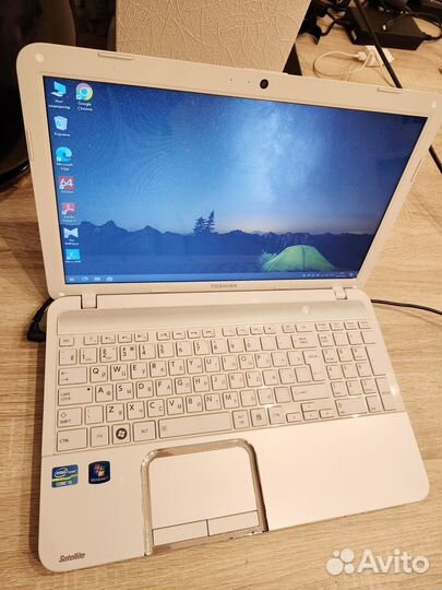 Toshiba L850, core i5, 8gb, SSD+HDD