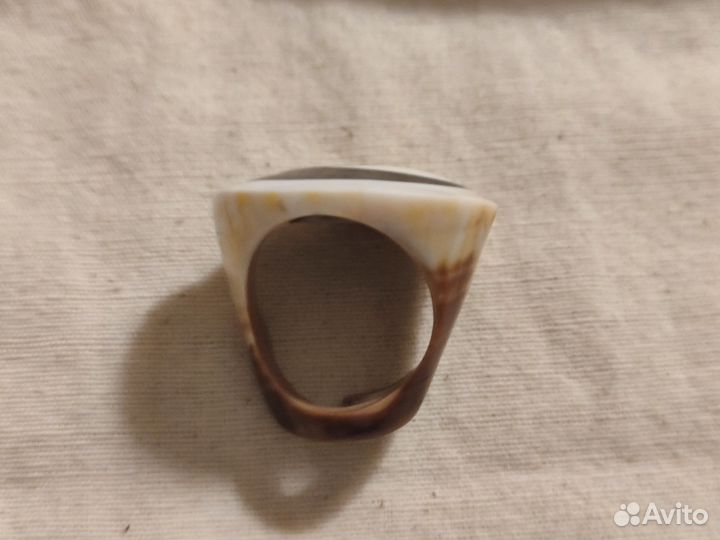 Кольцо из ракушки