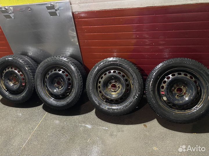 Зимние колеса 215 60 r16 5/112