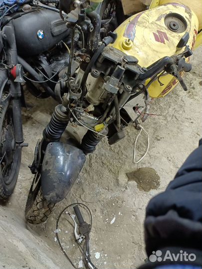 Suzuki gsx r, RF 400 на запчасти