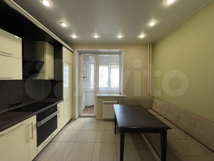 2-к. квартира, 60 м², 5/25 эт.