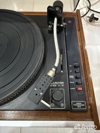 Виниловый проигрыватель Вега