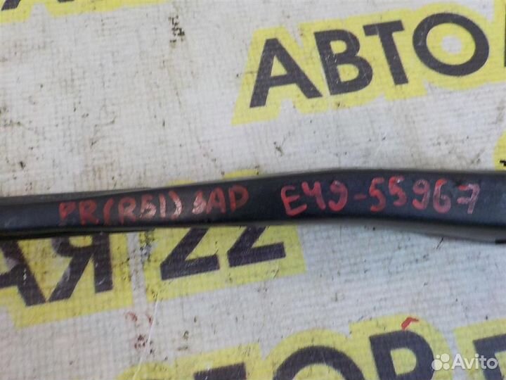 Поводок стеклоочистителя заднего Nissan Pathfinde