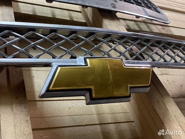 Накладка на решетку радиатора Chevrolet Tаhoe