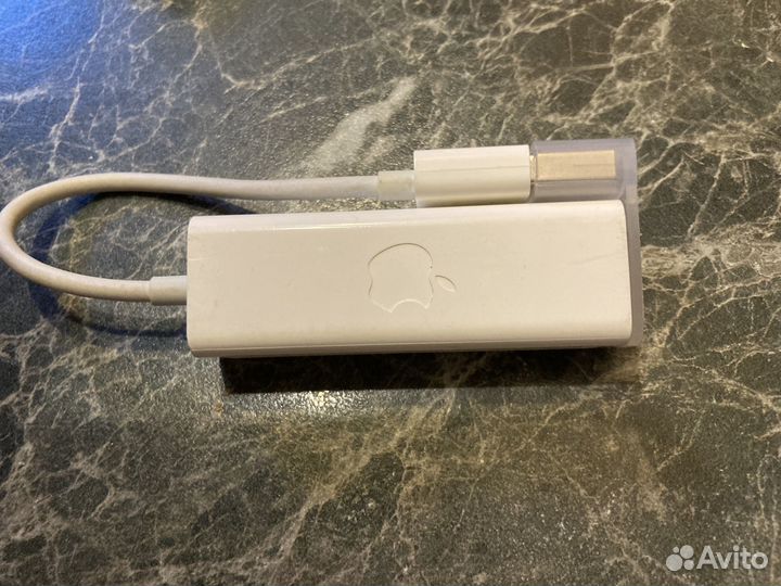 Зарядное iPad. Флешка 8 Гб