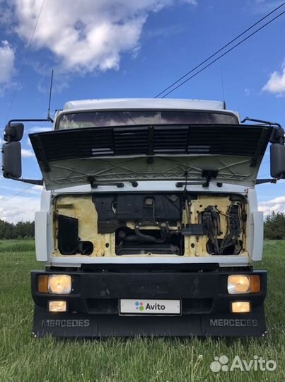 Mercedes-Benz 814, 1992