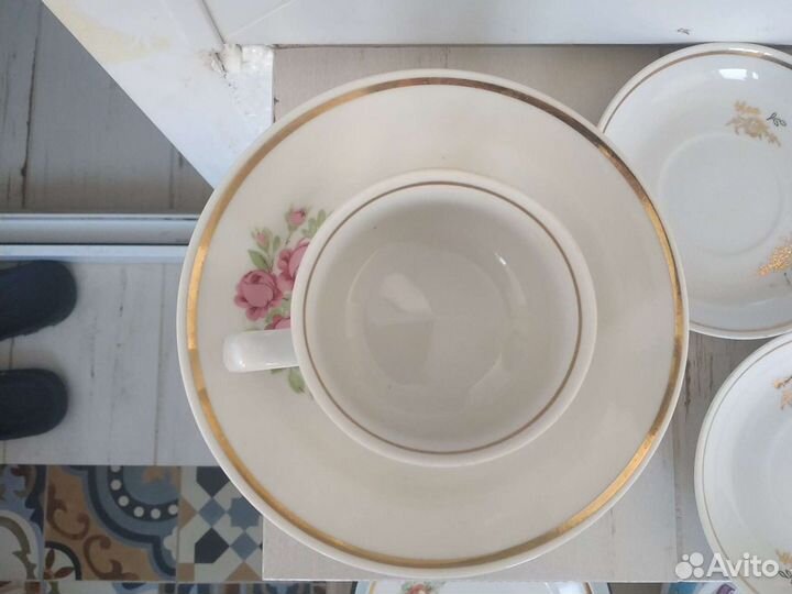 Чайник сахарница тарелки СССР