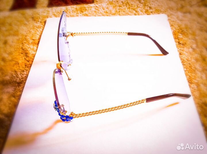 Очки, очень красивые (бабочка)