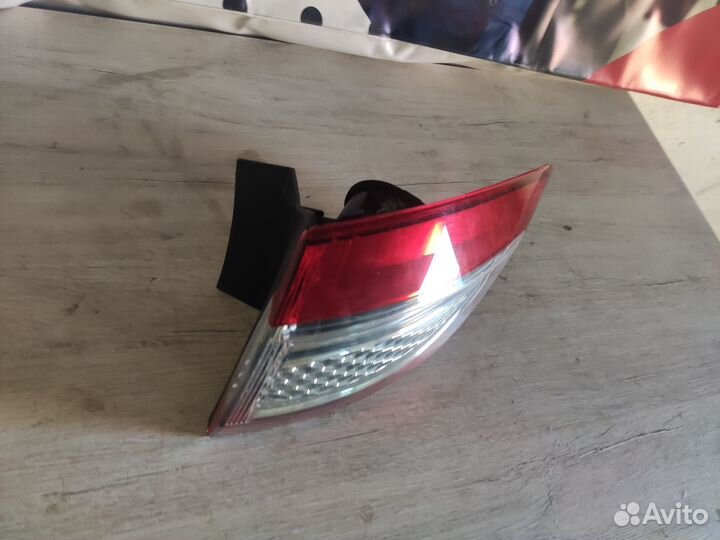 Фонарь правый Ford Mondeo 4 Форд Мондео 4 рест