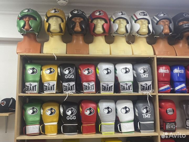 Боксерские перчатки venum Loma Grant Rival Title C