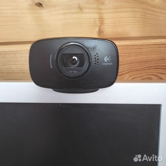 Монитор для компьютера+камера Logitech