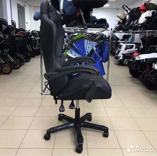 Компьютерное кресло