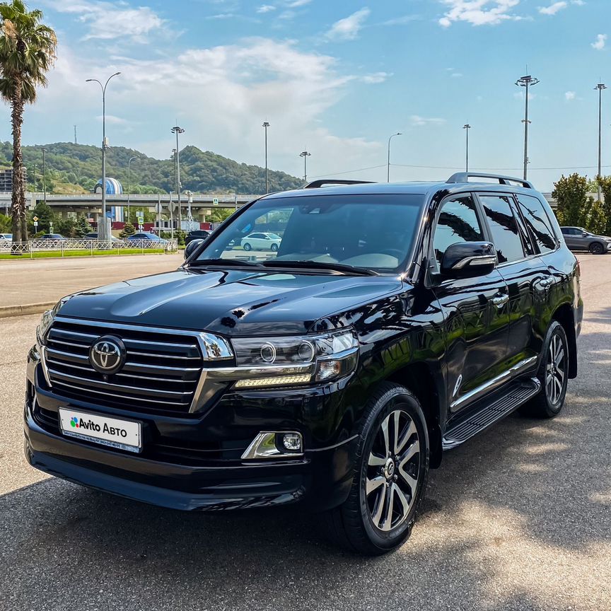 Купить Toyota Land Cruiser 🚘 от 1 000 000 ₽ в