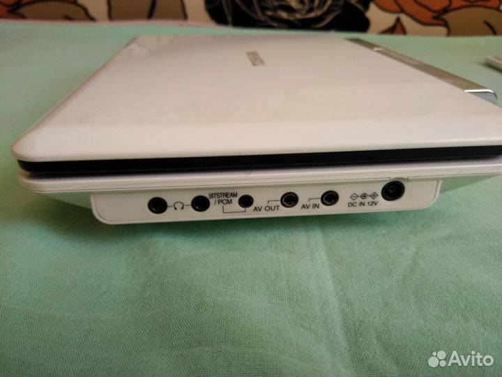 Портативный dvd плеер Toshiba + Tv-тюнер