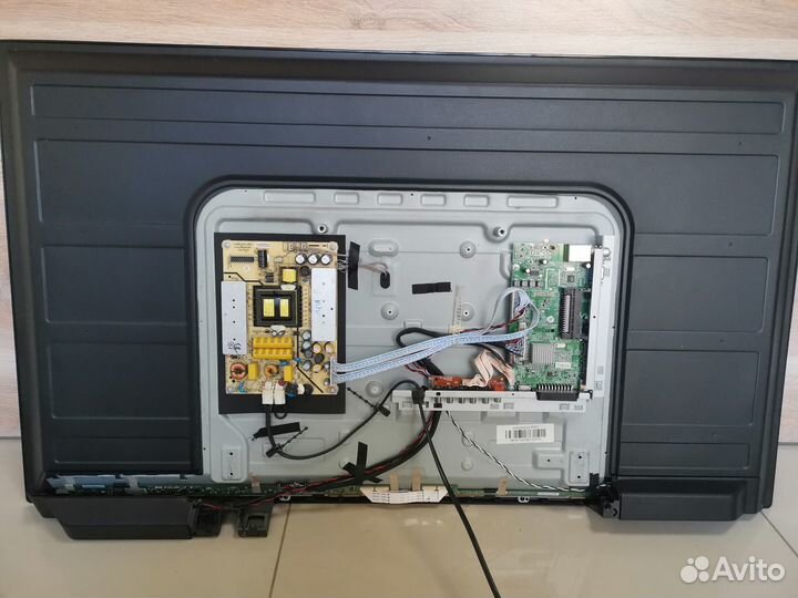 Телевизор Telefunken TF-LED42S37T2 (По запчастям)