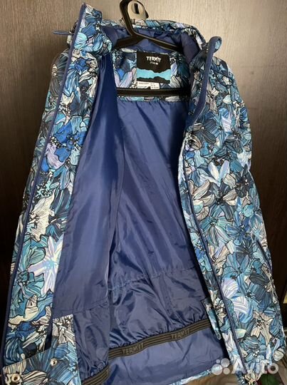 Женский горнолыжный костюм