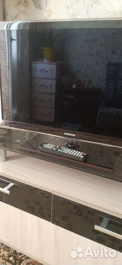 Продам телевизор samsung бу
