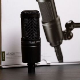 Студийный микрофон Audio-Technica AT2020 XLR