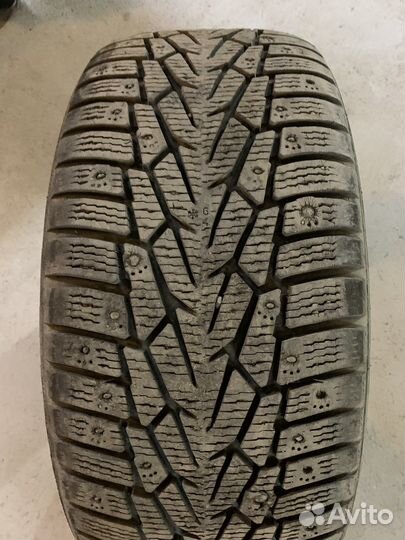 Nokian Tyres Hakkapeliitta 7 235/50 R18