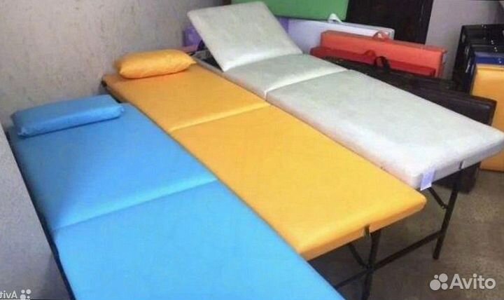 Массажный стол