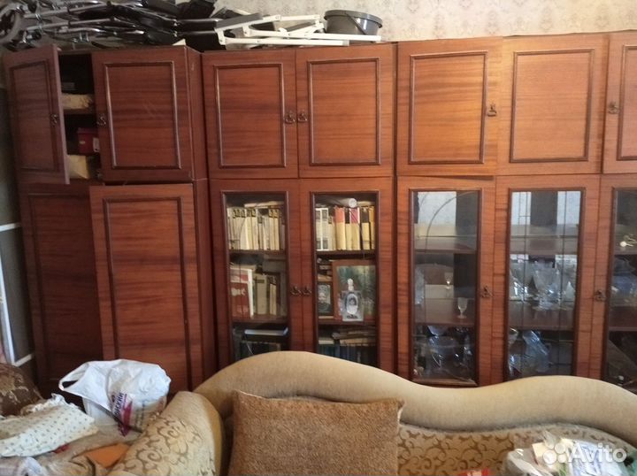 Стенка для гостиной б/у