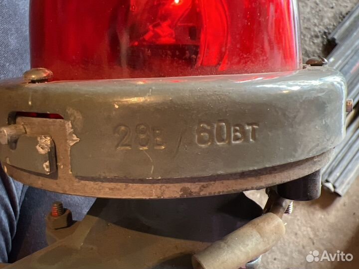 Огонь светосигнальный осс-61