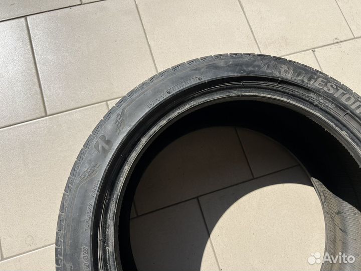 Bridgestone Alenza Sport 225/40 R18 и 235/45 R18 92Y