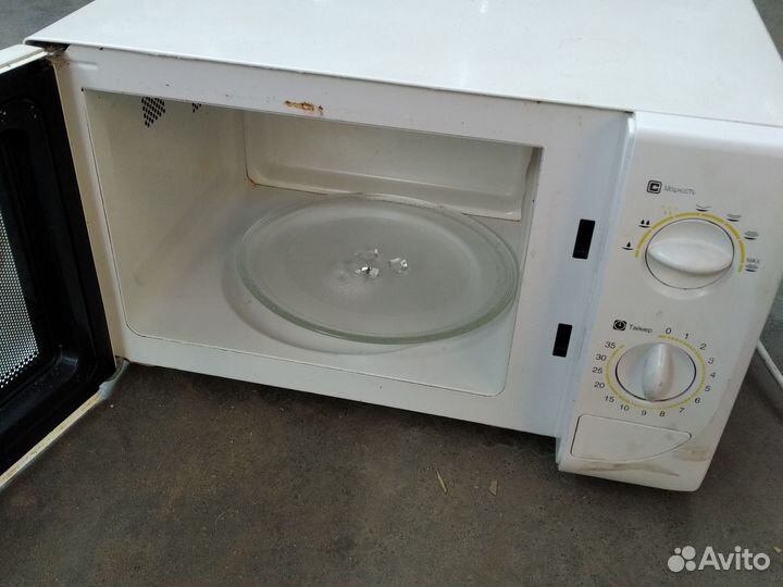 Микроволновая печь Kor