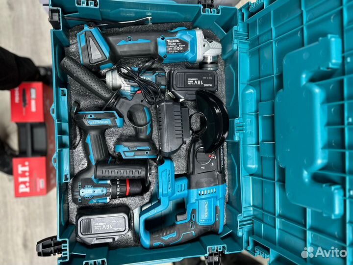 Шуруповёрт аккумуляторный makita